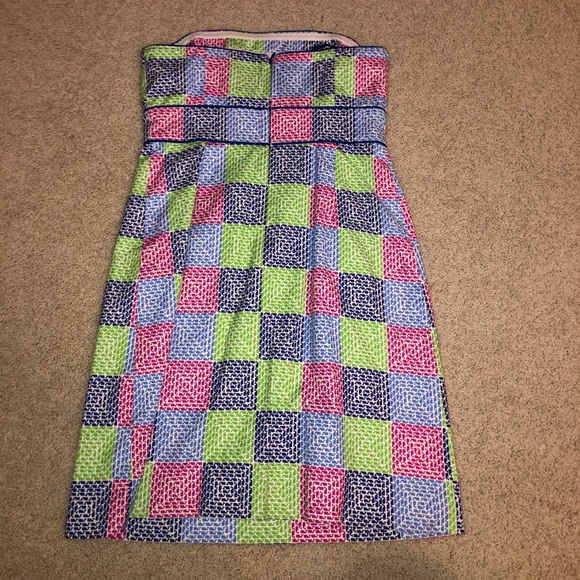 Strapless Vineyard Vines dress - Picture 2 of 4